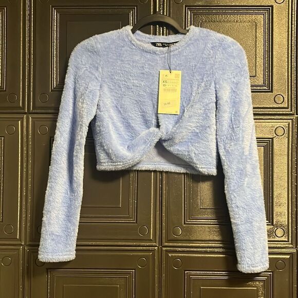Zara Fuzzy Sweater Top - Picture 1 of 5